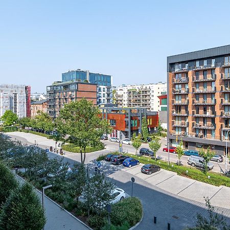 Rentplanet - Apartament Sierakowskiego 华沙 外观 照片